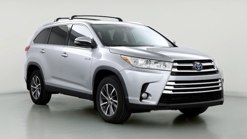 2019 Toyota Highlander XLE Hero Image