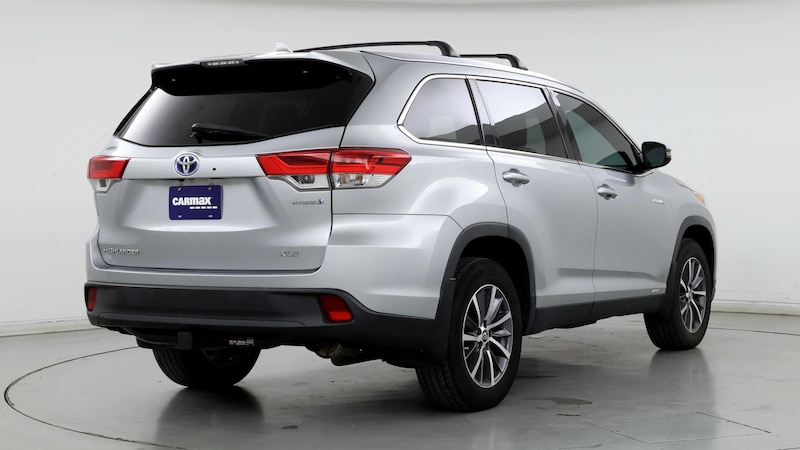 2019 Toyota Highlander XLE 8