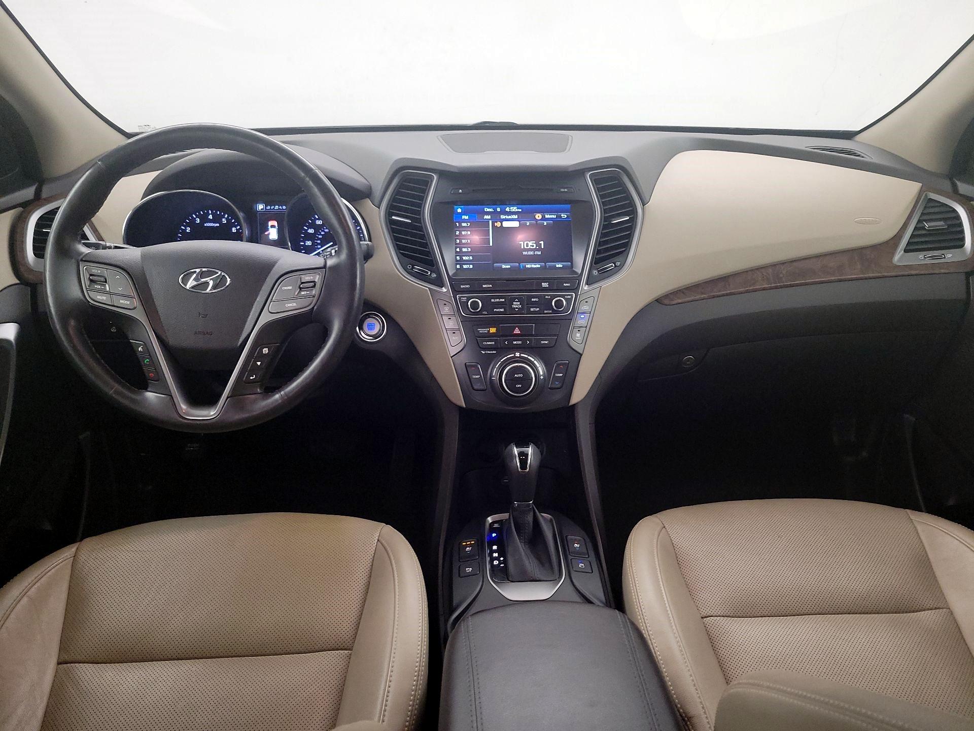 Thumbnail: 2017 Hyundai Santa Fe - 9