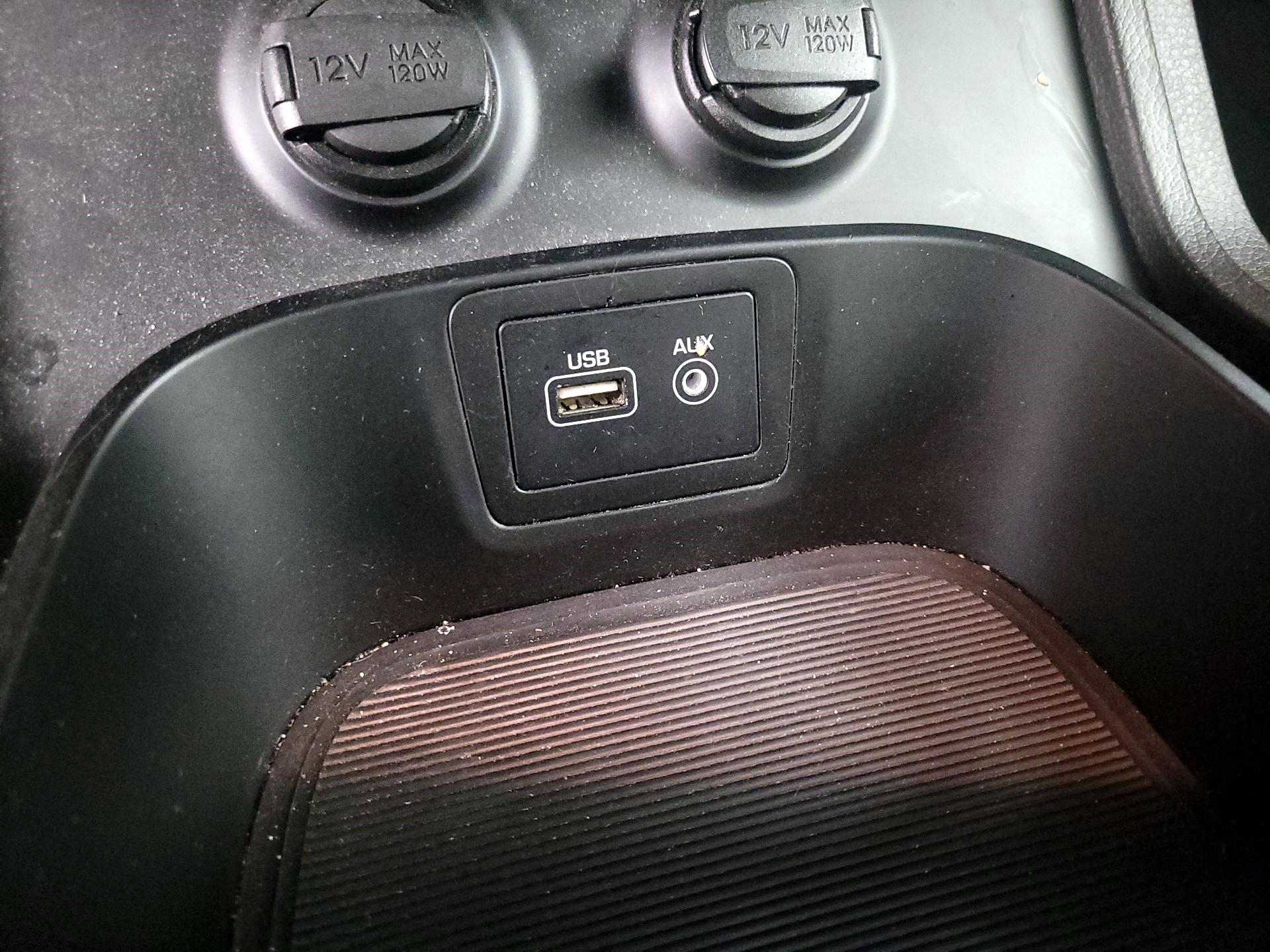 Thumbnail: 2017 Hyundai Santa Fe - 19