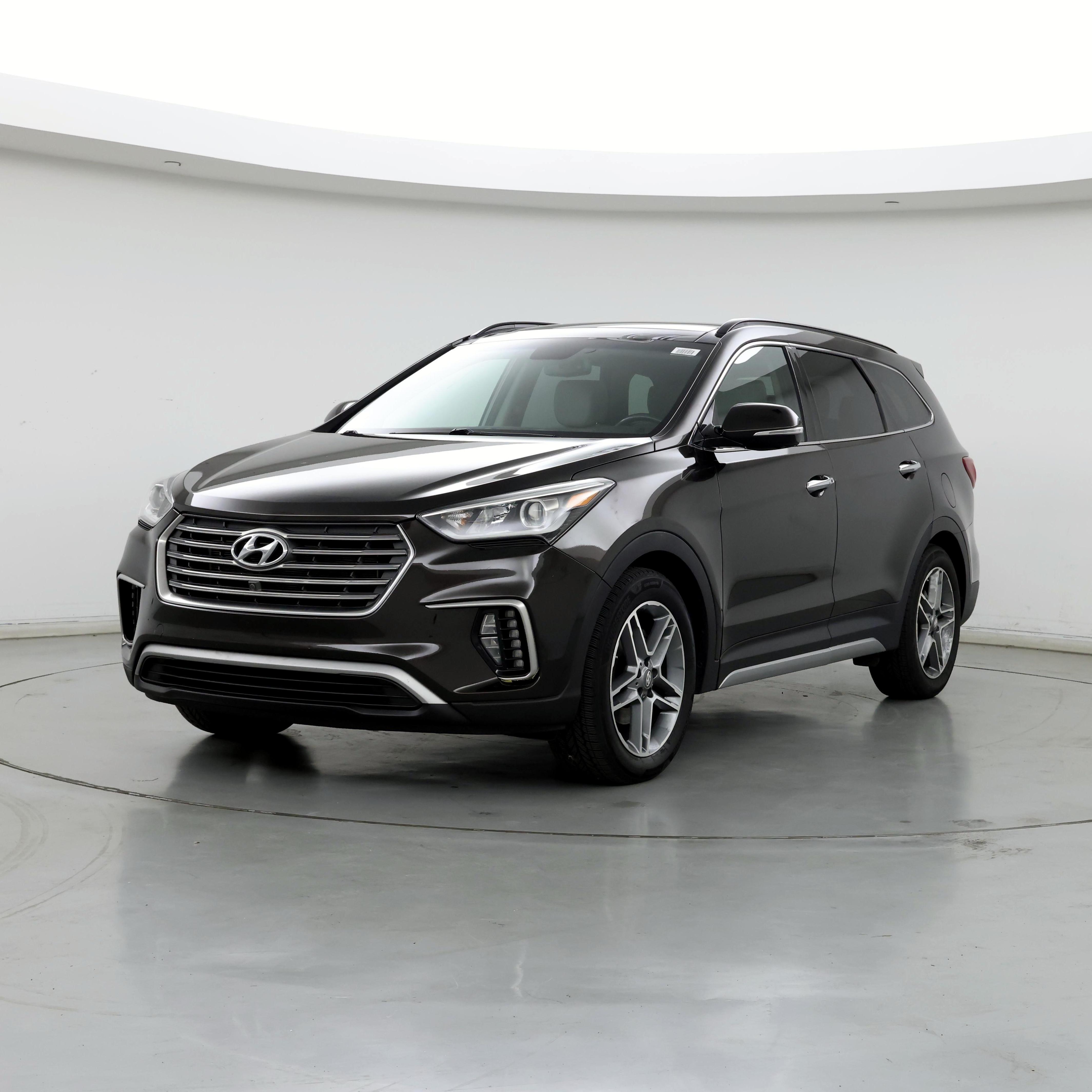 Thumbnail: 2017 Hyundai Santa Fe - 4