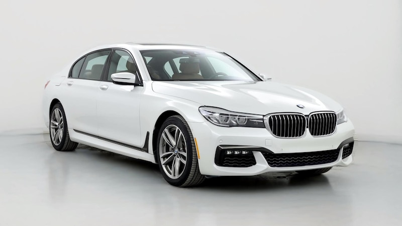 2017 BMW 7 Series 740i xDrive Hero Image