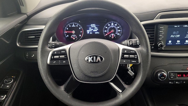 2019 Kia Sorento LX 10