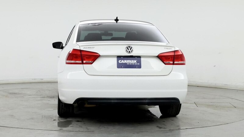 2015 Volkswagen Passat Sport 6