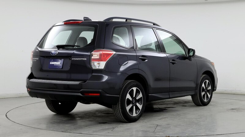 2018 Subaru Forester 2.5i 8