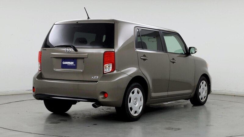 2013 Scion xB  8