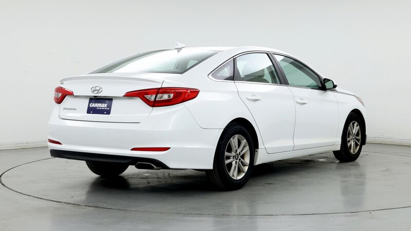 2016 Hyundai Sonata SE 8