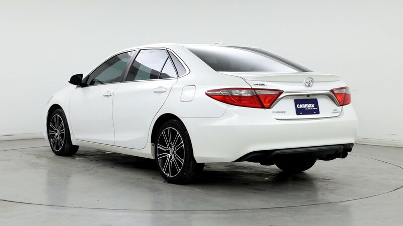 2016 Toyota Camry L 2