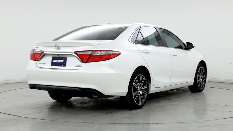 2016 Toyota Camry L 8