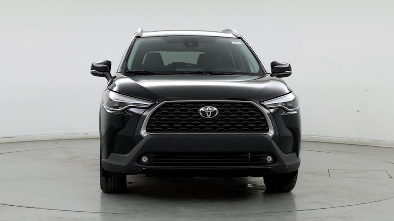 2022 Toyota Corolla Cross XLE 5