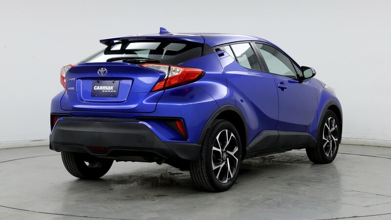 2018 Toyota C-HR XLE 8