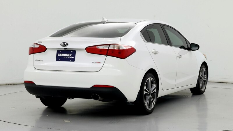 2016 Kia Forte EX 8