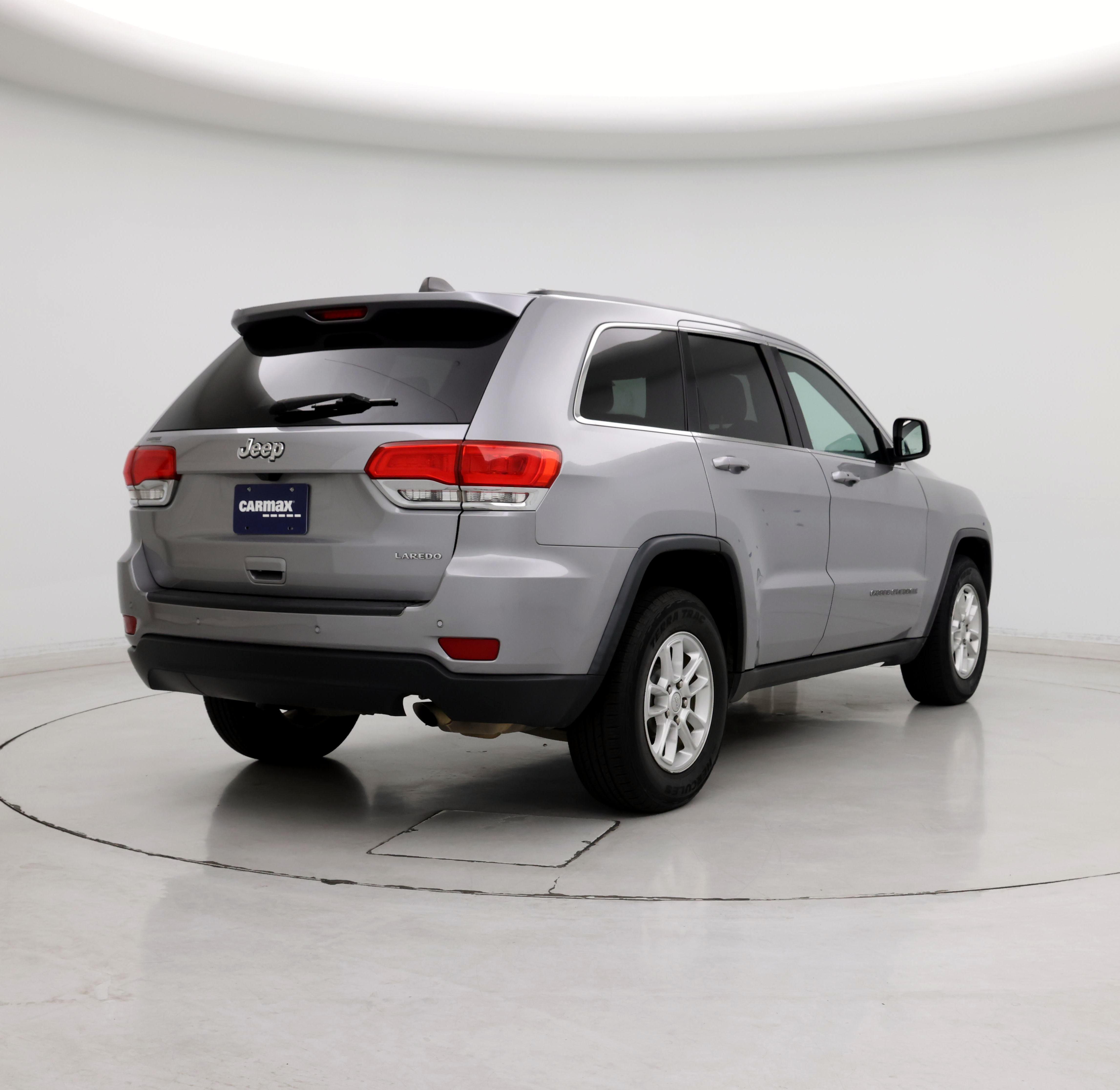 Thumbnail: 2018 Jeep Grand Cherokee - 8