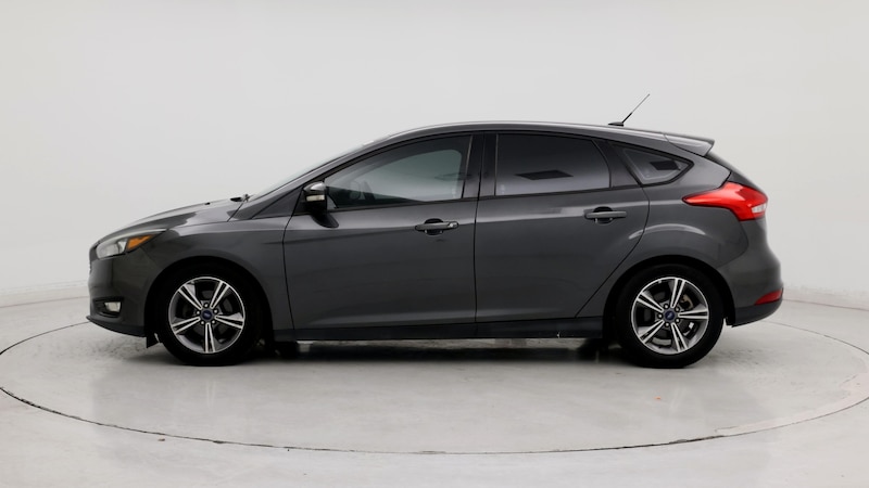 2016 Ford Focus SE 3