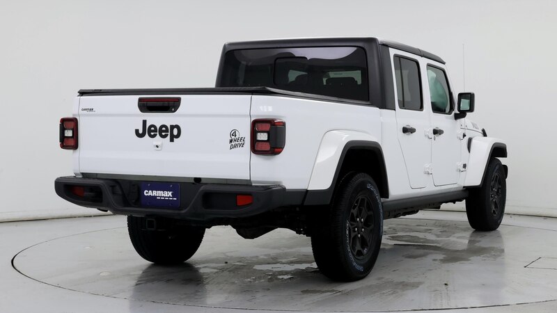 2021 Jeep Gladiator Willys 8