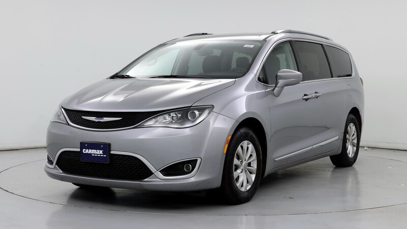 2019 Chrysler Pacifica Touring L 4