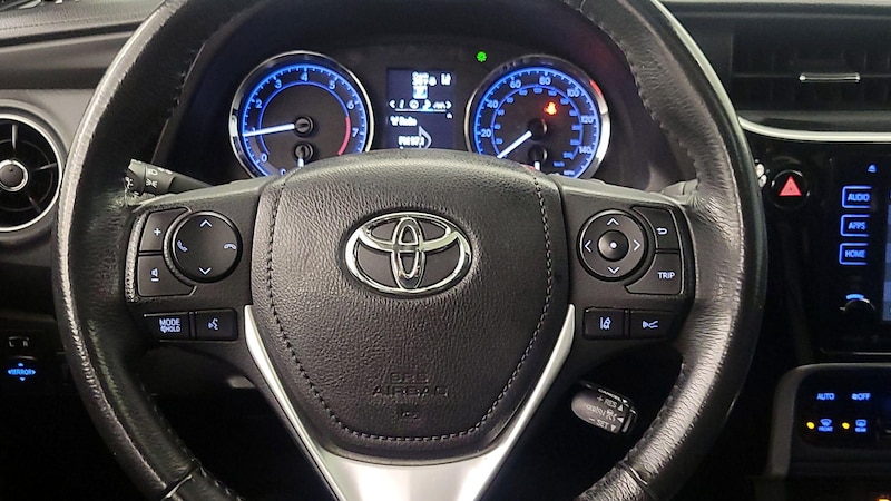 2018 Toyota Corolla XSE 10