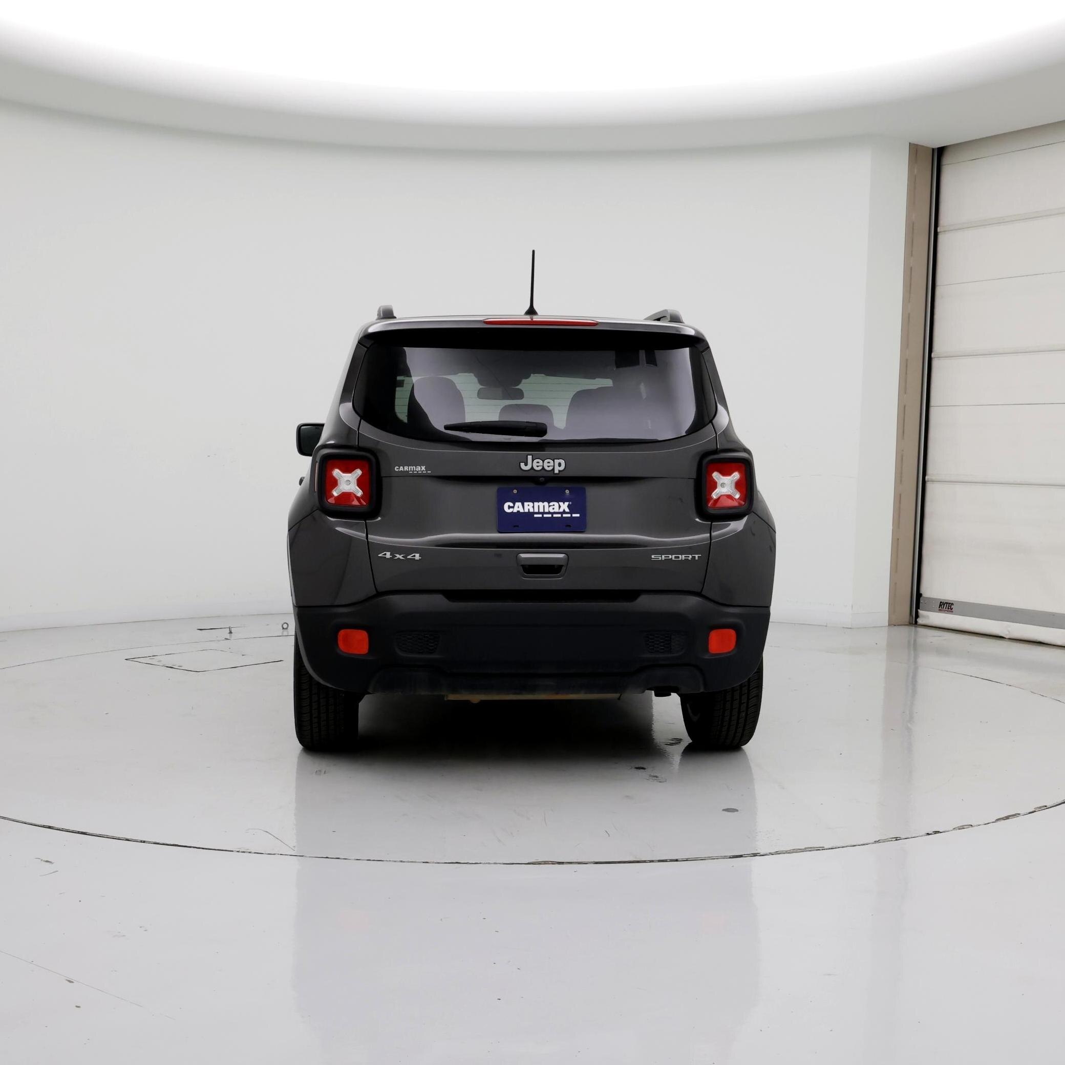 Thumbnail: 2018 Jeep Renegade - 6