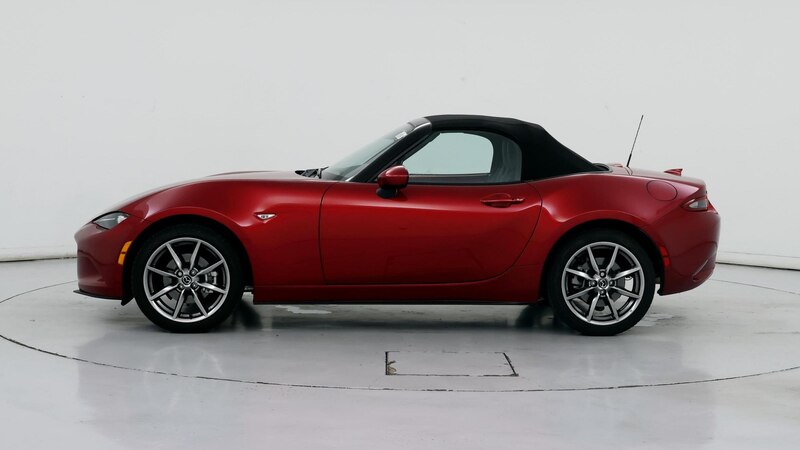 2022 Mazda MX-5 Miata Grand Touring 3