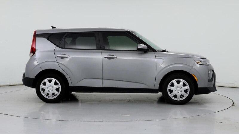 2022 Kia Soul LX 7