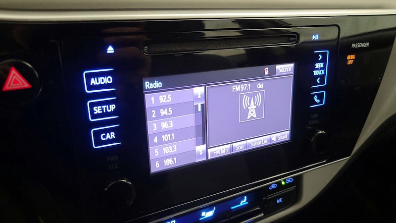 2017 Toyota Corolla LE 15