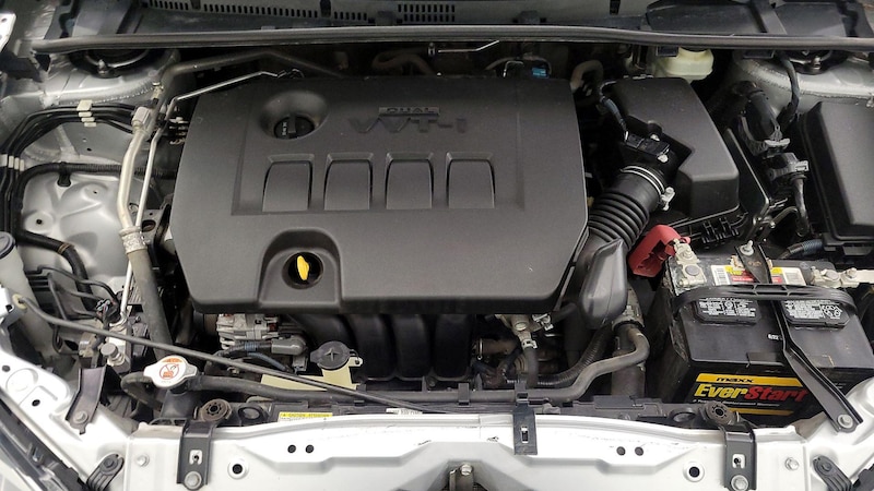 2017 Toyota Corolla LE 21