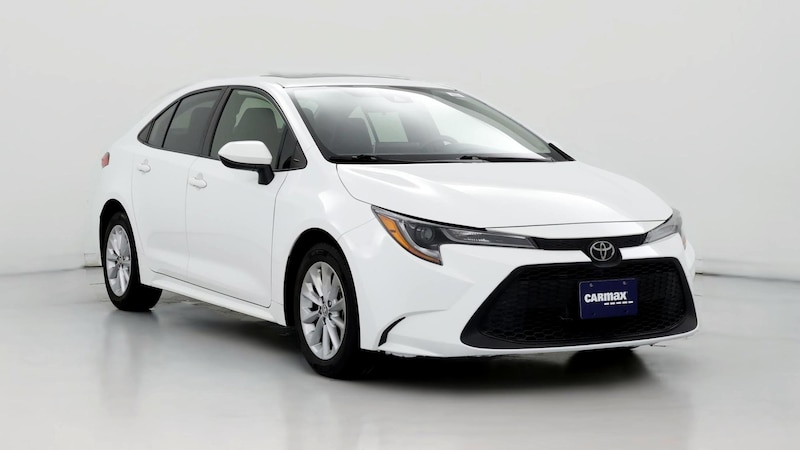 2020 Toyota Corolla LE Hero Image