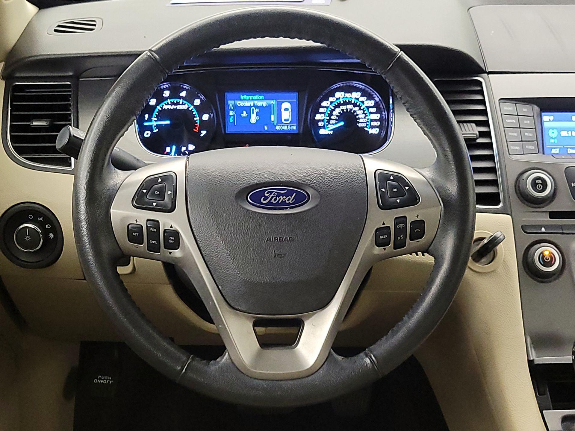 Thumbnail: 2018 Ford Taurus - 10