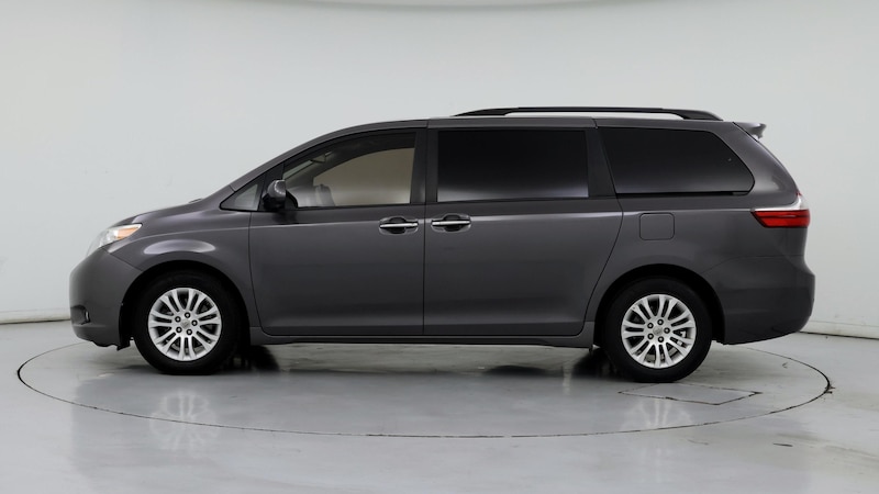 2015 Toyota Sienna XLE 3