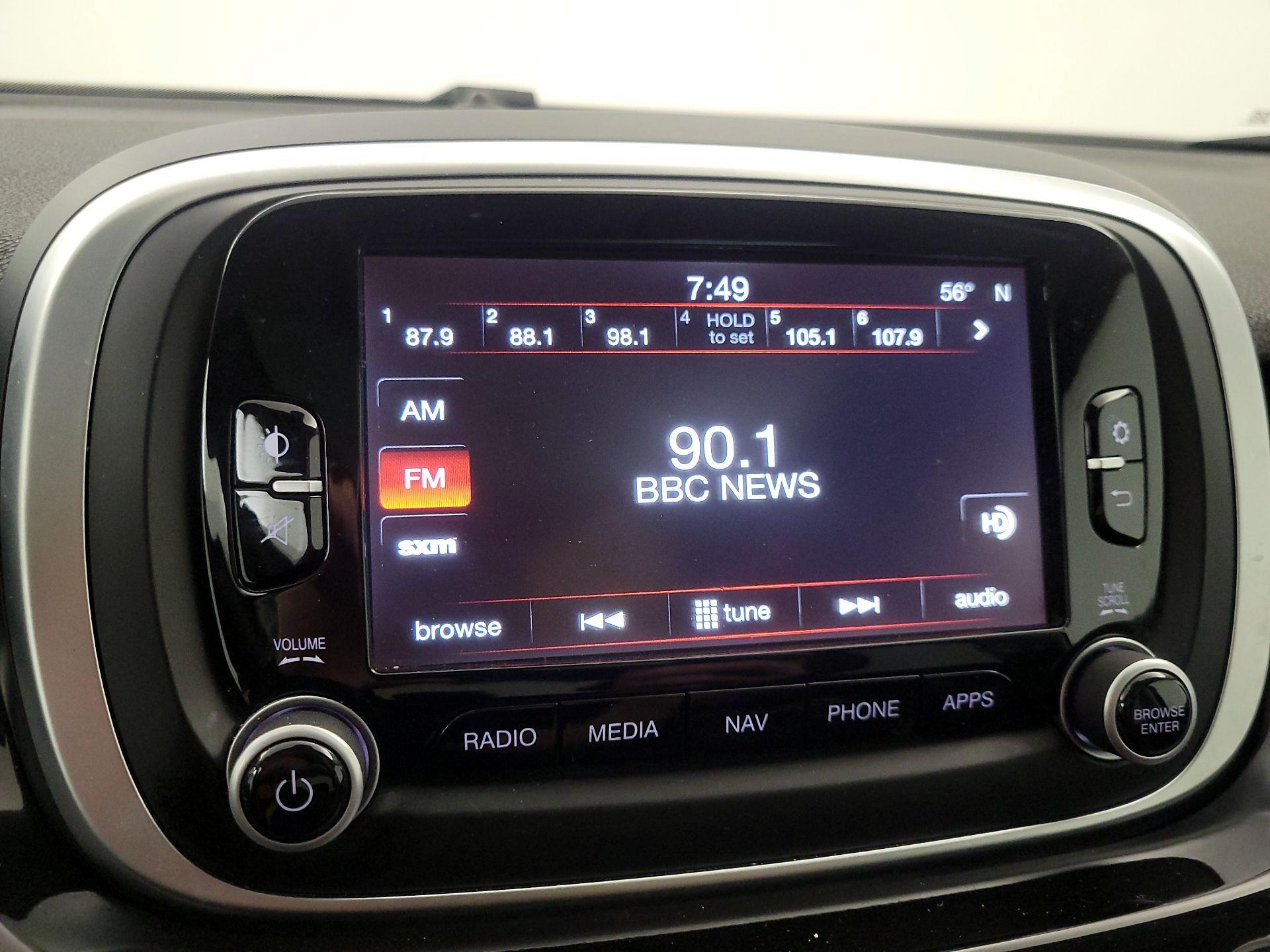 Thumbnail: 2016 Fiat 500X - 15