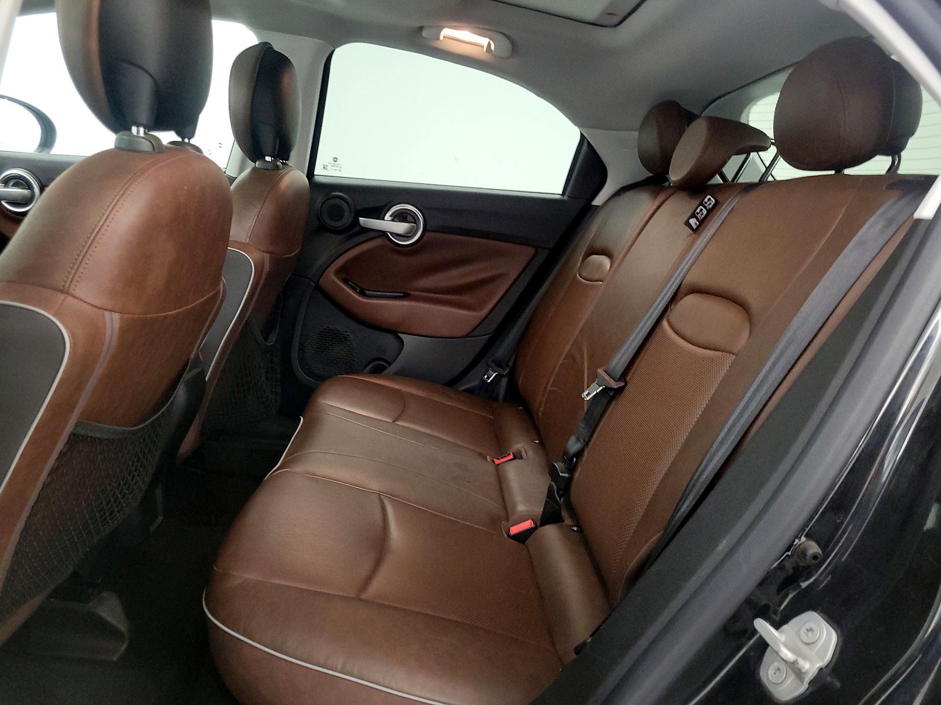 Thumbnail: 2016 Fiat 500X - 20