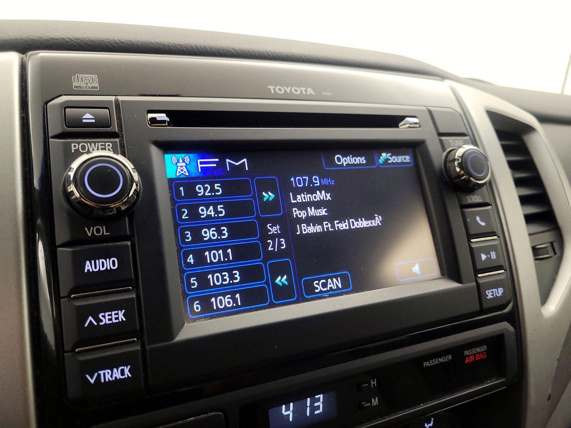 Thumbnail: 2013 Toyota Tacoma - 15