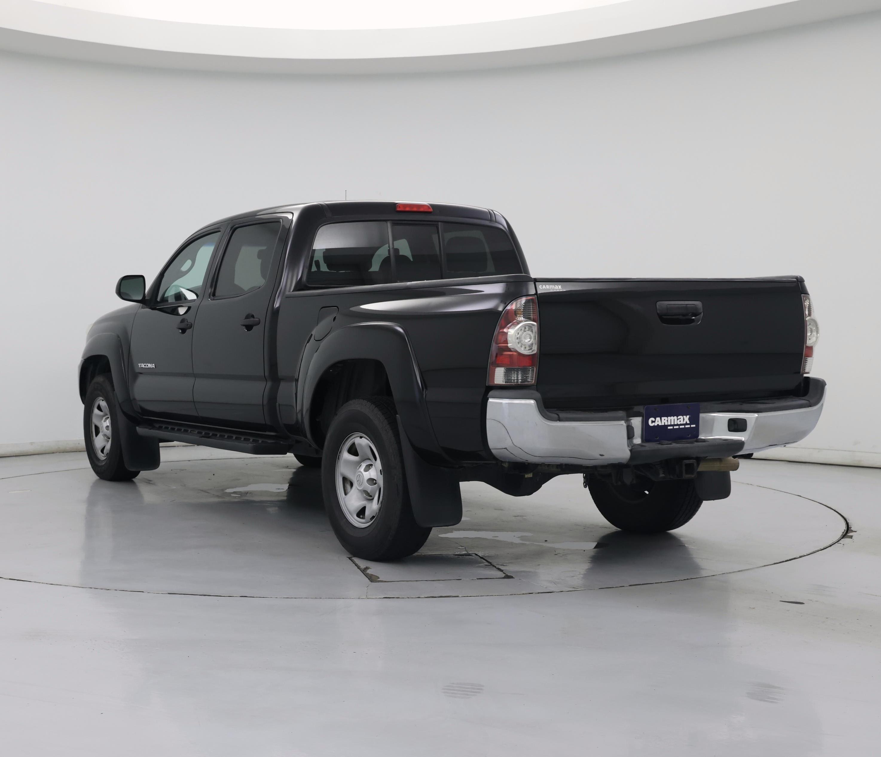 Thumbnail: 2013 Toyota Tacoma - 2