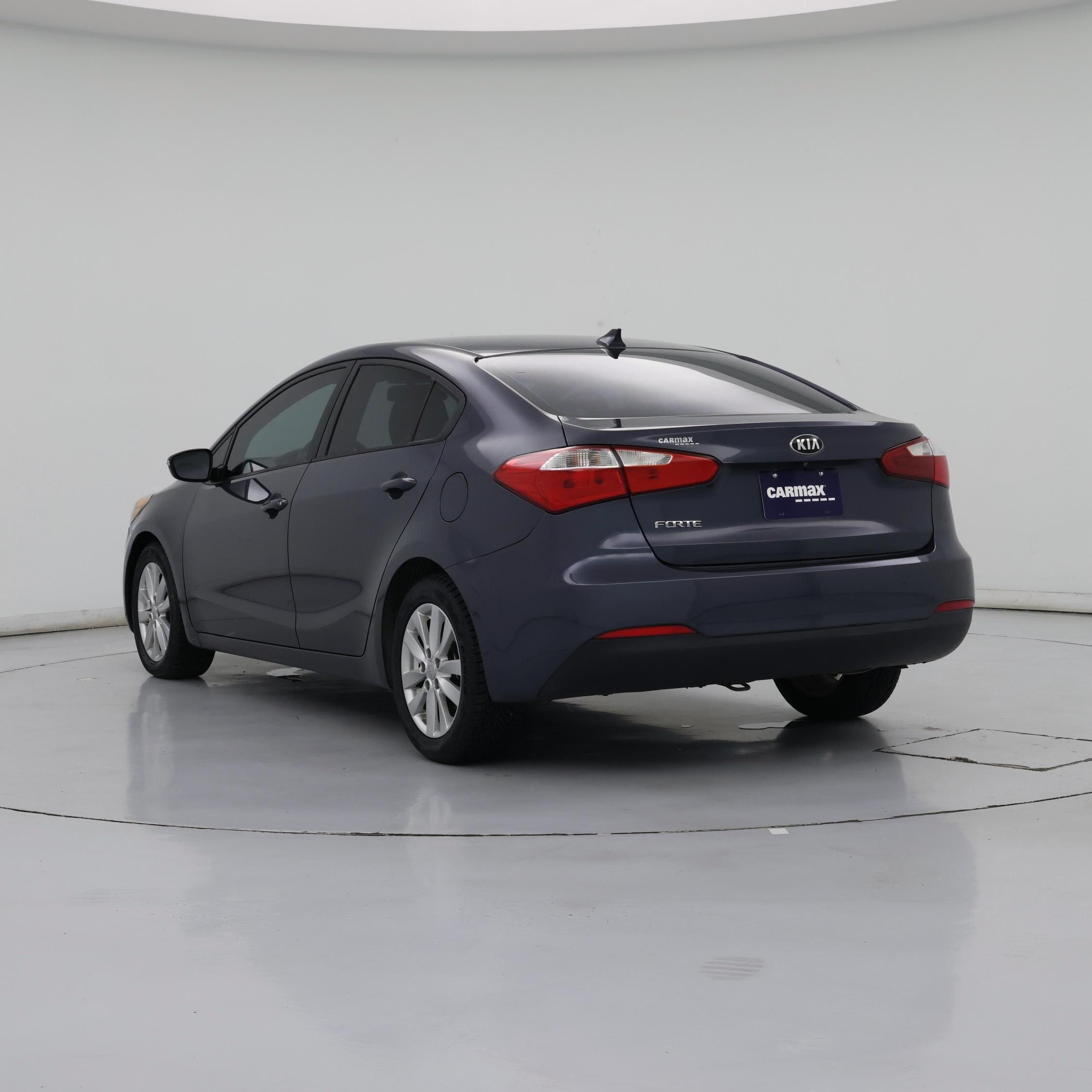 Thumbnail: 2016 Kia Forte - 2
