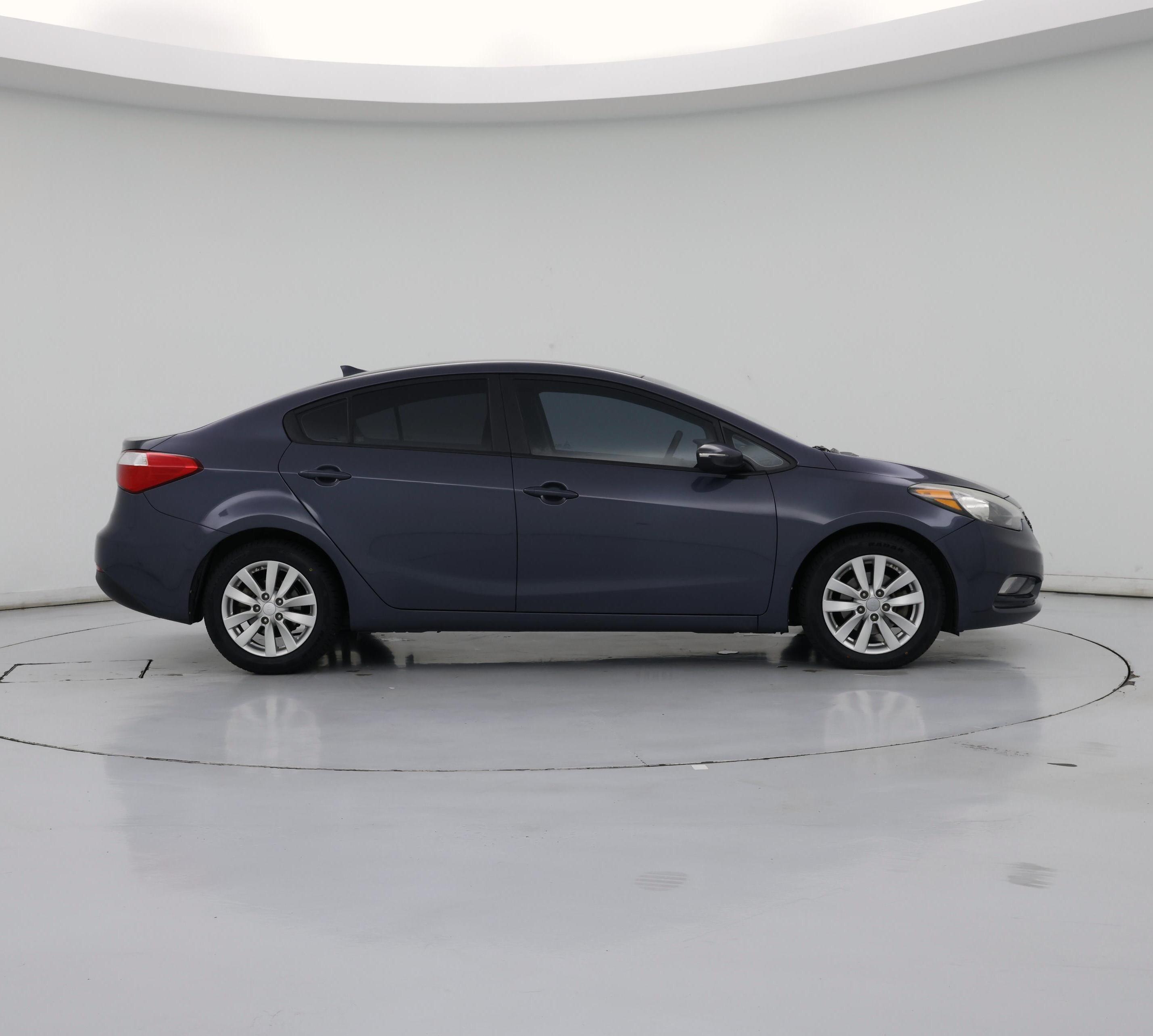 Thumbnail: 2016 Kia Forte - 7