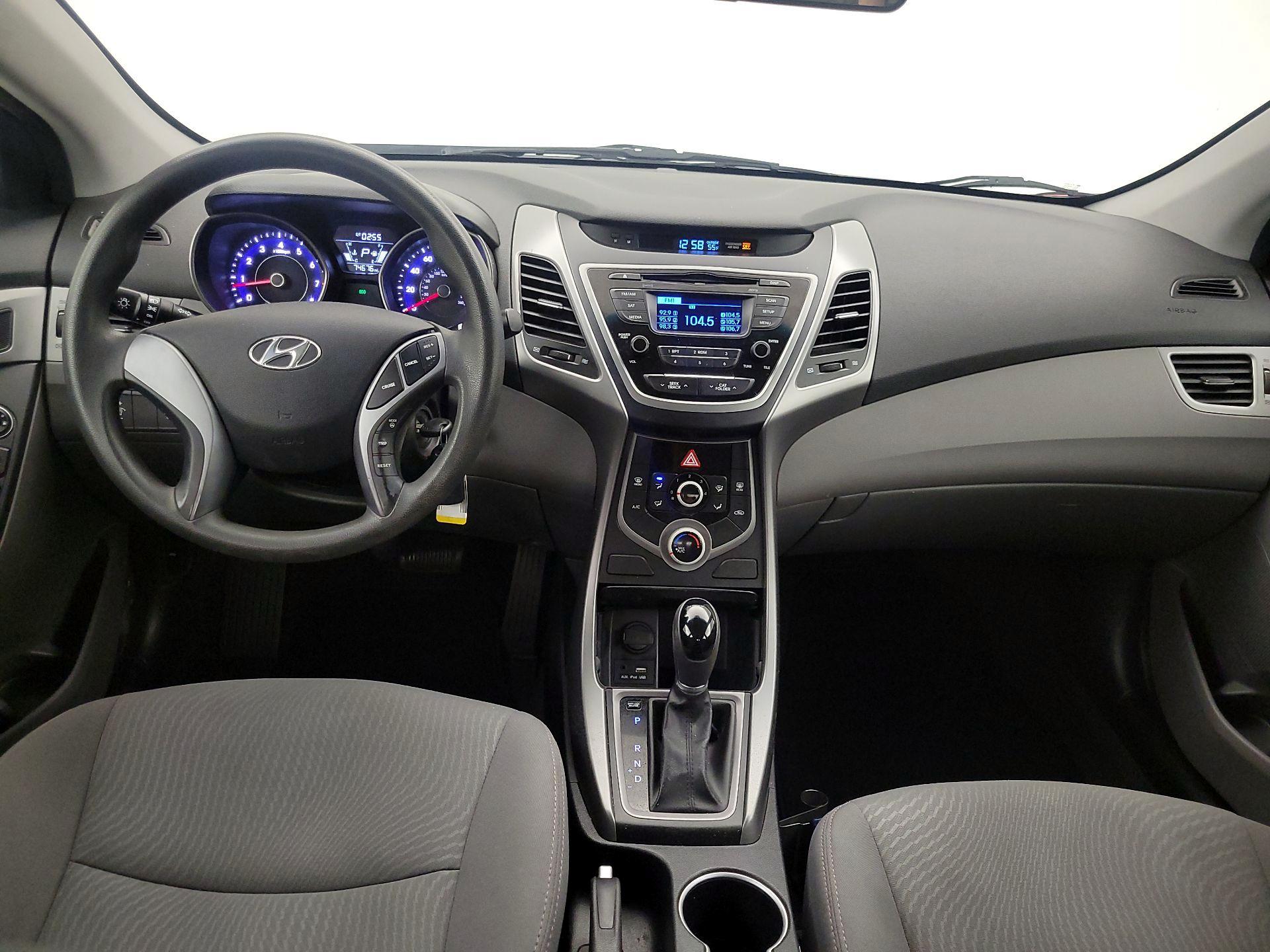 Thumbnail: 2015 Hyundai Elantra - 9