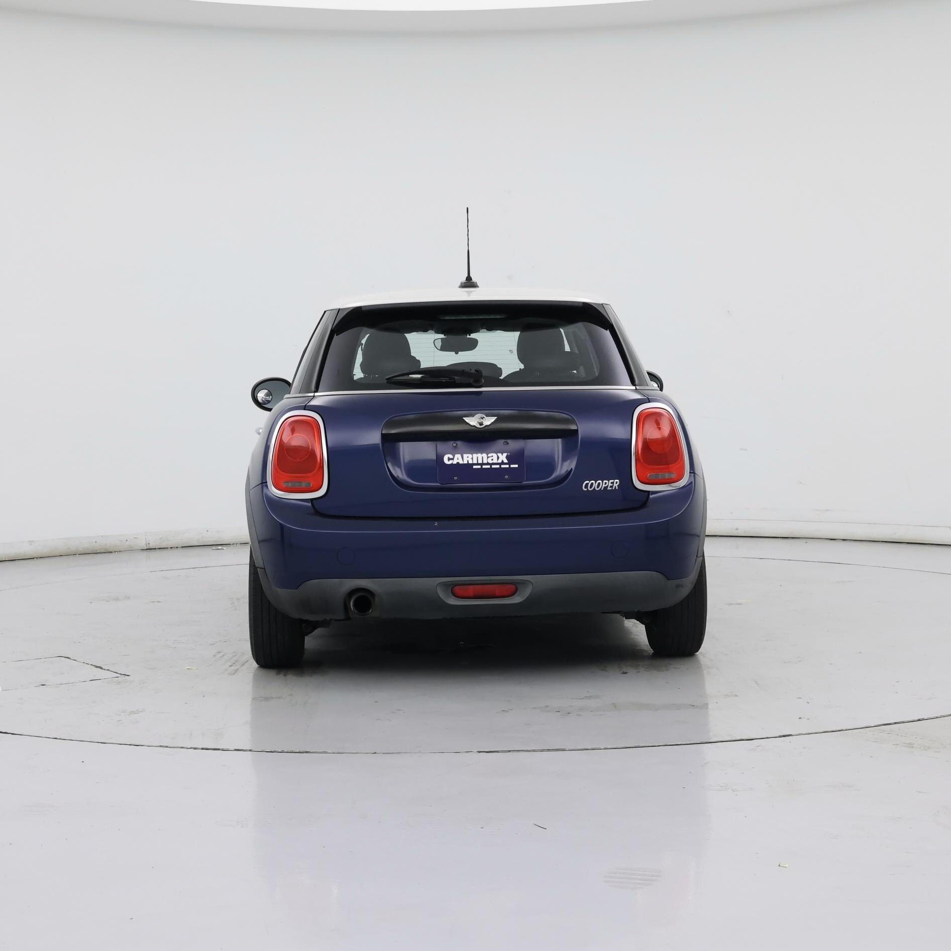 Thumbnail: 2017 MINI Cooper Hardtop - 6