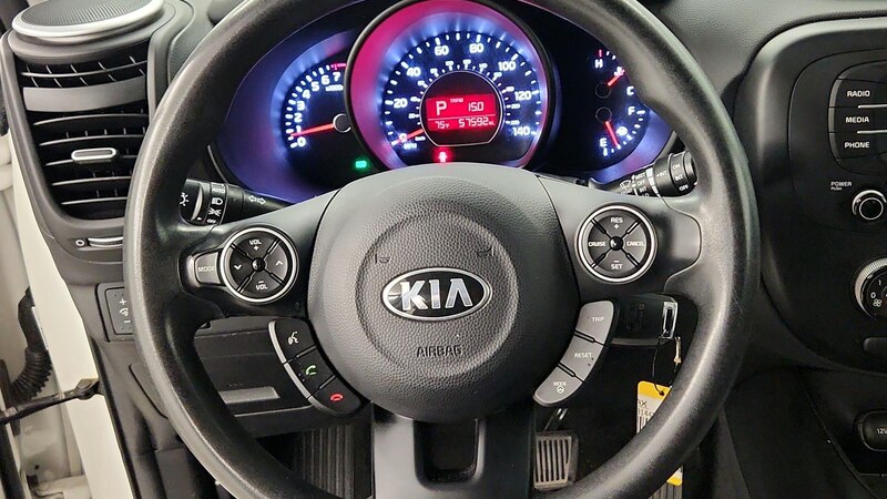 2016 Kia Soul  10