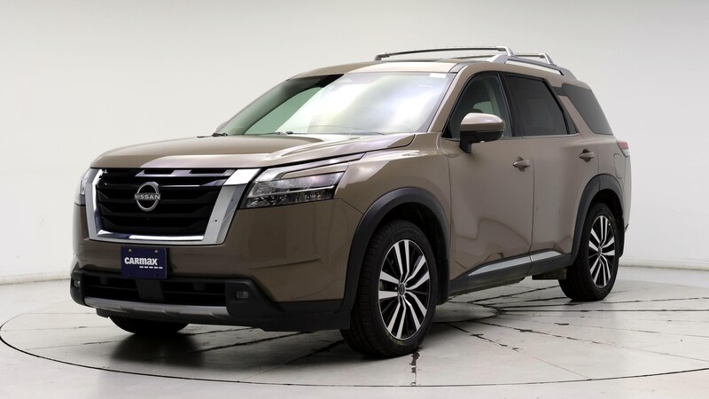 2023 Nissan Pathfinder Platinum 4