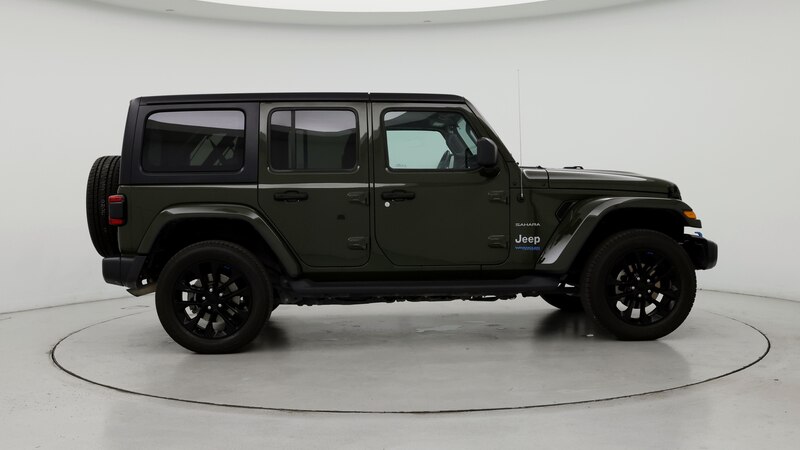 2022 Jeep Wrangler Unlimited Sahara 7