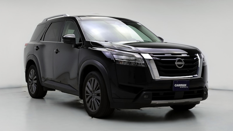 2023 Nissan Pathfinder SL Hero Image