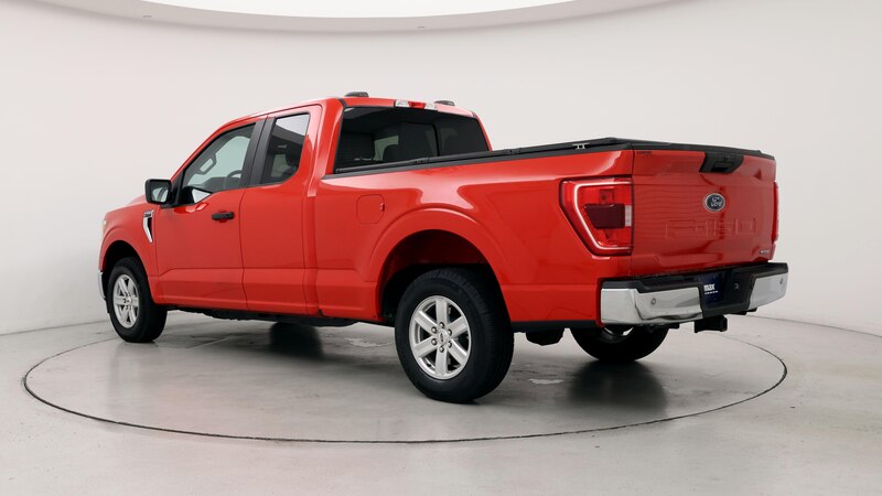 2022 Ford F-150 XLT 2