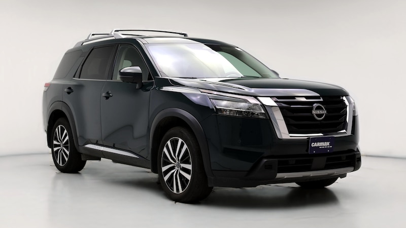 2024 Nissan Pathfinder Platinum Hero Image