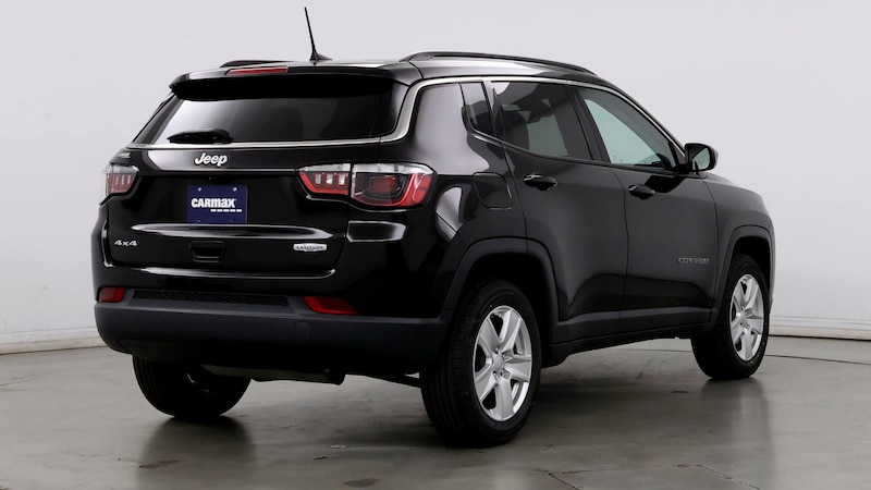 2022 Jeep Compass Latitude 8