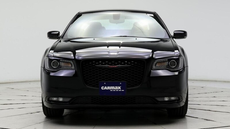 2023 Chrysler 300 S 5