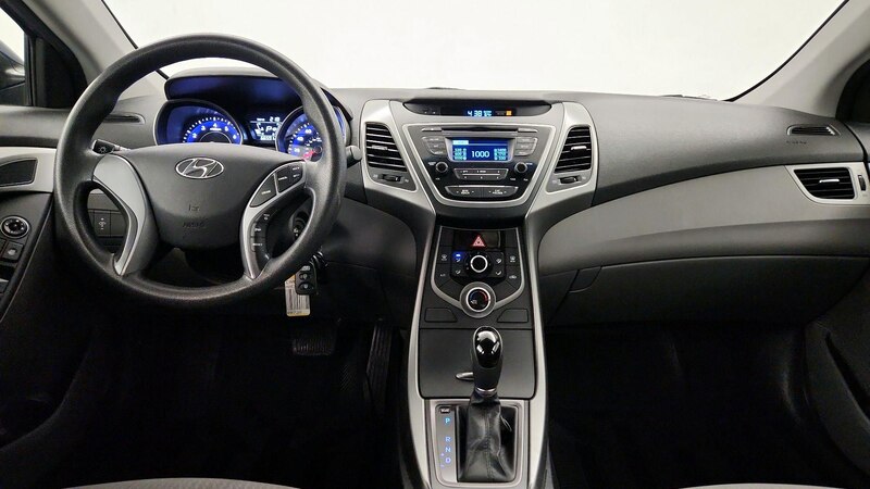 2015 Hyundai Elantra SE 9