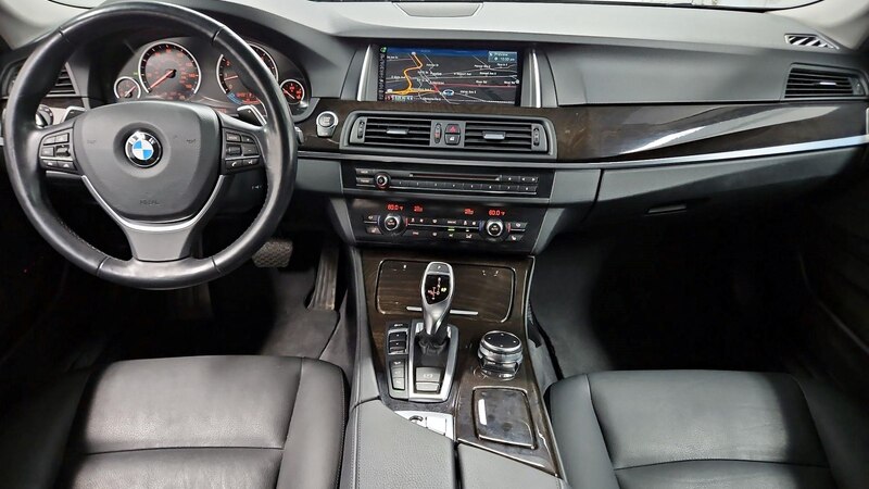 2016 BMW 5 Series 535xi 9