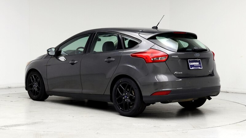 2016 Ford Focus SE 2