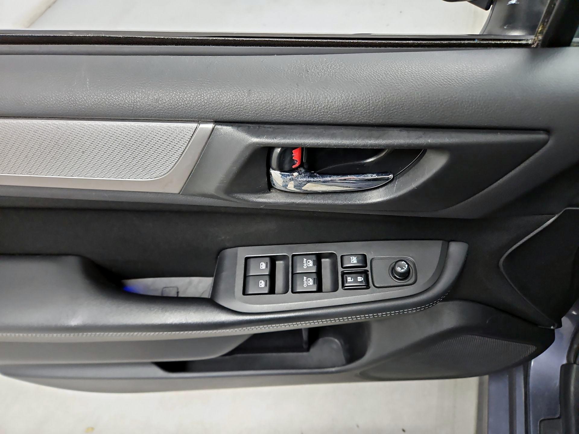 Thumbnail: 2015 Subaru Legacy - 12
