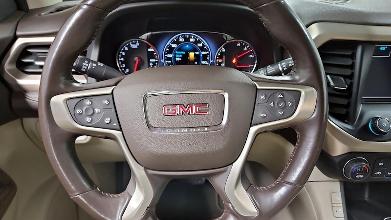 2019 GMC Acadia Denali 10